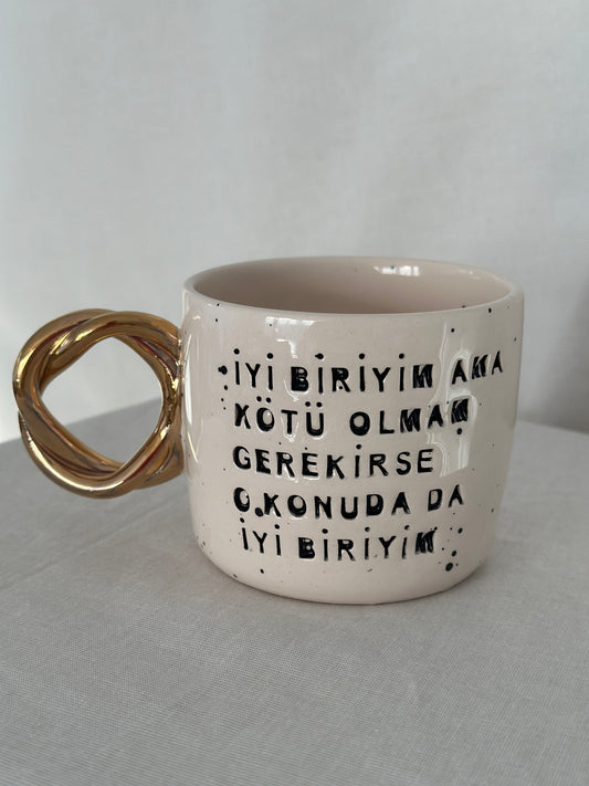 Tasse Iyi biriyim Gold